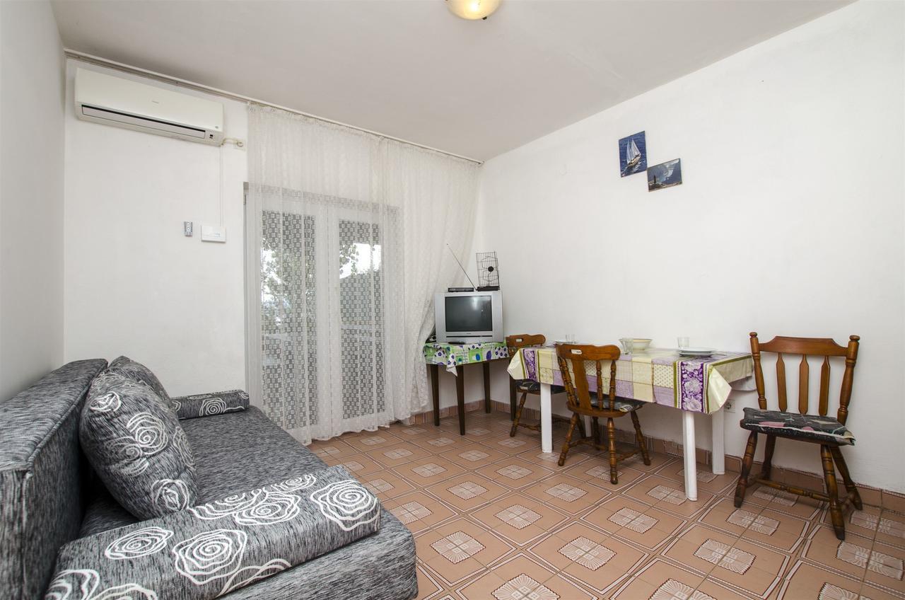 Apartments Anka Duće エクステリア 写真