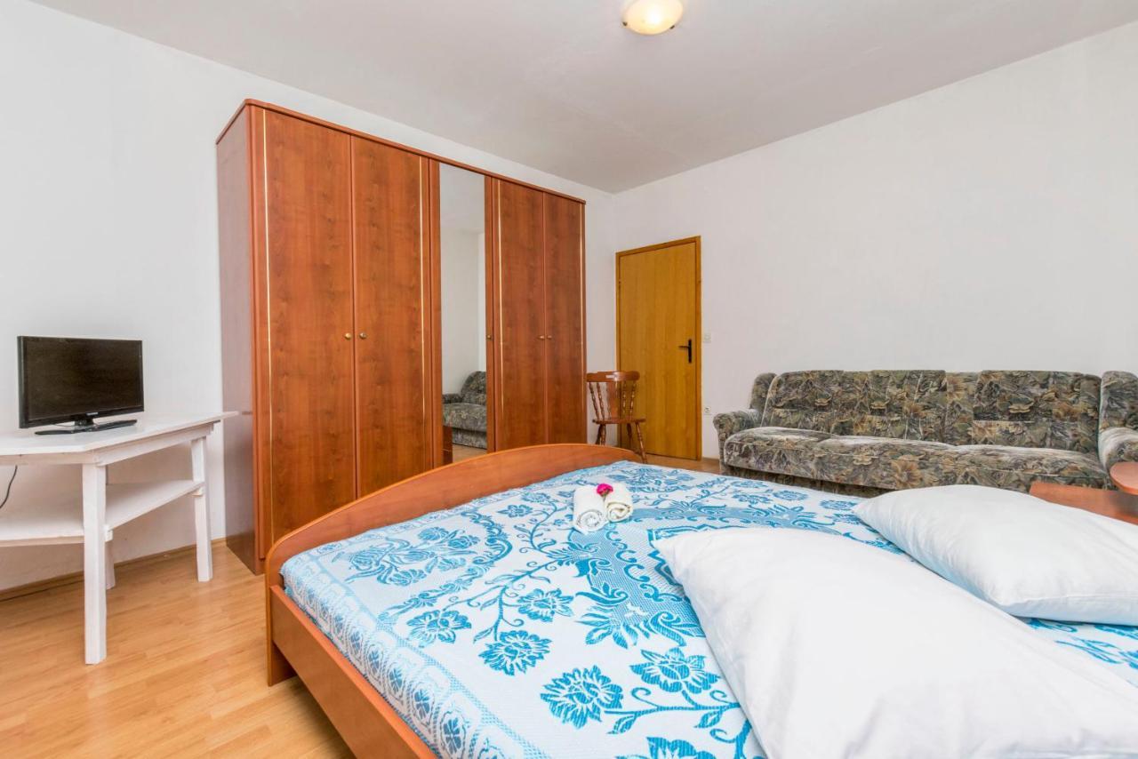 Apartments Anka Duće エクステリア 写真