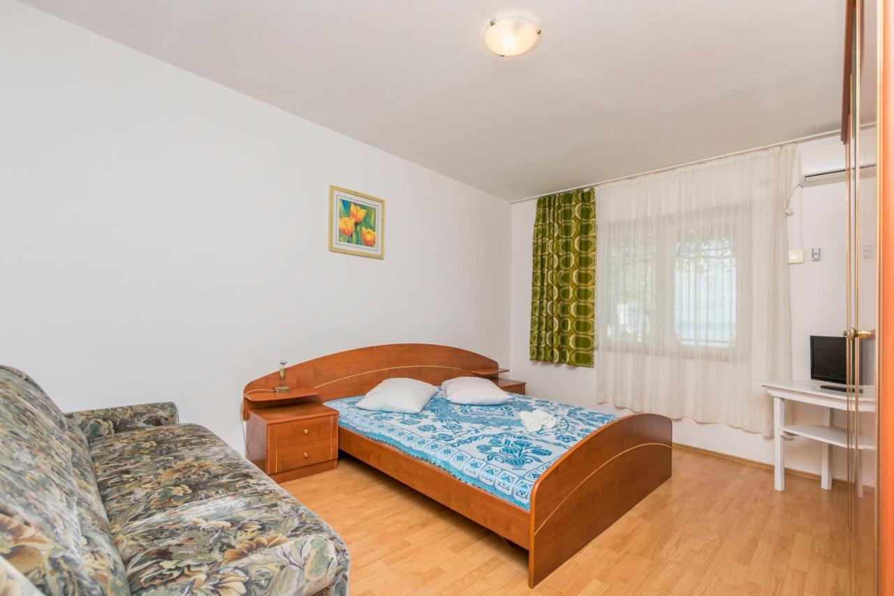 Apartments Anka Duće エクステリア 写真